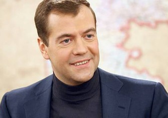 Dmitri Medvedev İlham Əliyevi təbrik edib