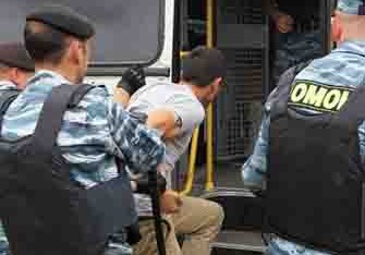 Moskvada xüsusi təyinatlılar 50 azərbaycanlını saxlayıb