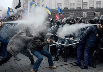 Avropa Parlamenti Ukraynaya növbədənkənar seçki tövsiyə etdi