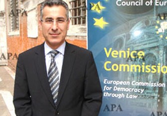 Lətif Hüseynov Avropa Şurası qarşısında hesabatla çıxış edib
