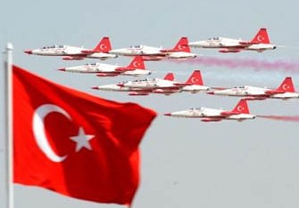 Türkiyə hava məkanında həyəcan: Ruslar qovuldu