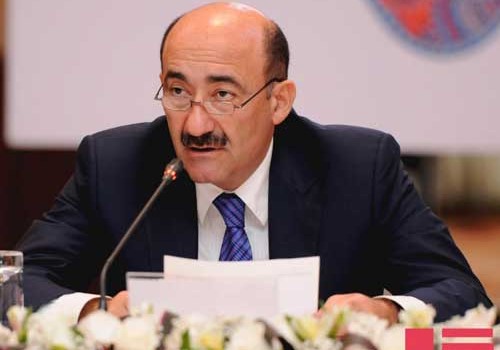 Əbülfəz Qarayev “Şöhrət” ordeni ilə təltif edilib