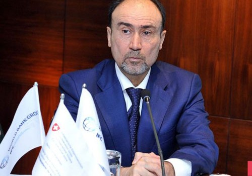 Zakir Nuriyev: “Banklar iqtisadi subyektlərin aldıqları kreditə xidmət edə bilməməsi nəticəsində bağlanır”