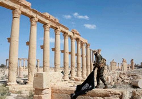 İŞİD Suriyanın qədim Palmira şəhərini yenidən ələ keçirib