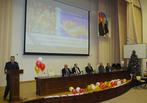 AzTU-da Dünya Azərbaycanlılarının Həmrəylik Günü qeyd olunub - Fotolar