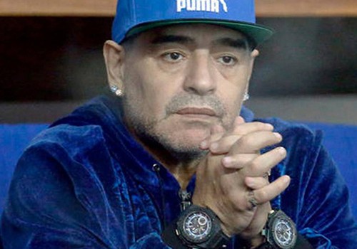 Maradona “Napoli”nin baş məşqçisi olacaq