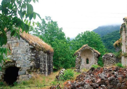 Qarabağda arxeoloji abidələrin dağıdılmasına Ermənistan hökumətinin yaratdığı komissiya rəhbərlik edir