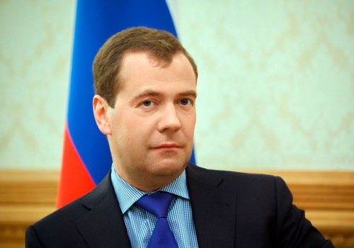 Medvedev yenidən Vahid Rusiya Partiyasının sədri seçilib