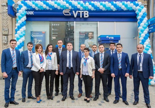 Bank VTB filial şəbəkəsini konsolidasiya edir