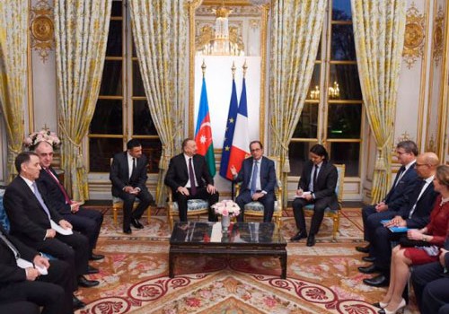Prezident İlham Əliyev fransalı həmkarı Fransua Ollandla görüşüb