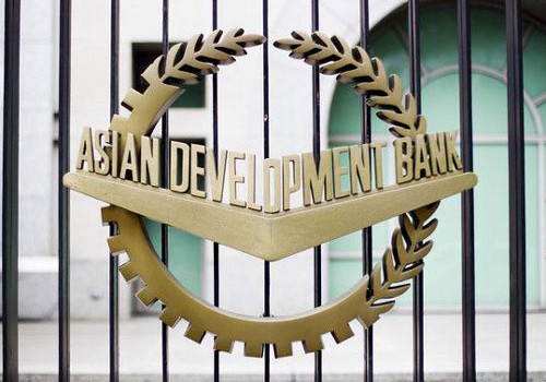 Asiya İnkişaf Bankı: Azərbaycan iqtisadiyyatı gələn il 1,2% böyüyəcək