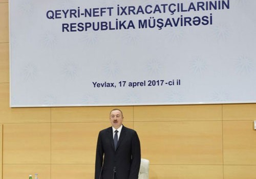 Azərbaycan prezidenti: “Növbəti 3-4 ildə əsas istehlak malları ilə özümüzü tam təmin etməyə çalışmalıyıq”