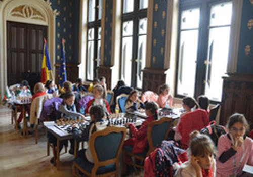 Azərbaycan şahmatçıları dünya çempionatında uğurla çıxış edirlər