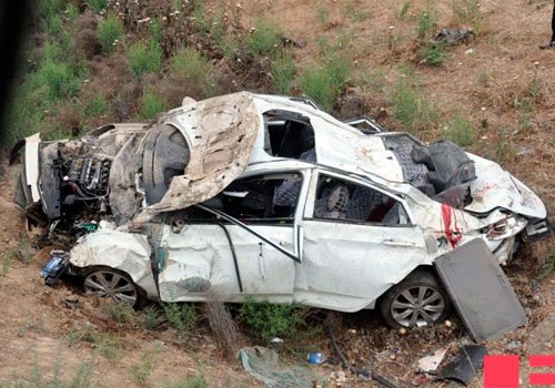 Bakı-Qazax yolunda avtomobilin aşması nəticəsində ölənlərin adları açıqlanıb