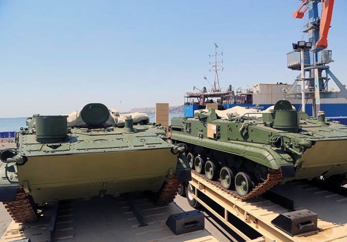 Rusiyadan Azərbaycana yeni hərbi texnika gətirilib