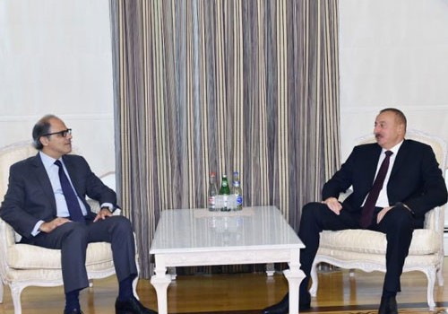Prezident İlham Əliyev BVF-nun Departament direktorunu qəbul edib