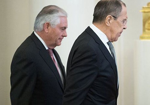 Lavrov və Tillerson Donbasa dair Minsk razılaşmalarını müzakirə ediblər