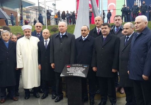 İstanbulda Azərbaycan Dostluq Parkı və Xocalı soyqırımı abidəsinin açılışı olub