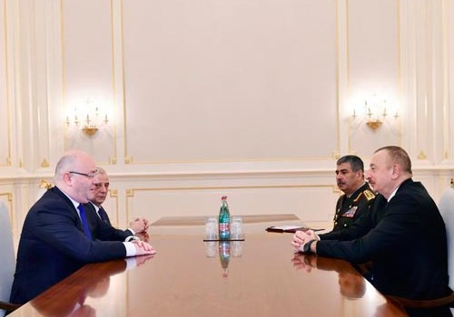 Prezident İlham Əliyev Gürcüstanın müdafiə nazirini qəbul edib