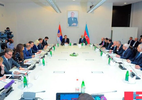 Serbiya prezidenti Azərbaycan iş adamlarını ölkəsinə investisiya qoymağa çağırıb