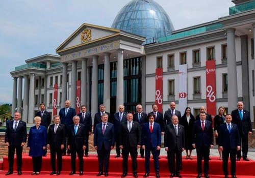 Oqtay Əsədov Gürcüstanın ilk respublikasının 100 illiyi tədbirlərinə qatılıb