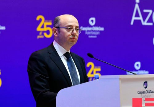 Pərviz Şahbazov: “Azərbaycan neft bazarında qiymətlərin sabitləşməsində mühüm rol oynayıb”