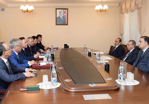 Prezident Administrasiyasının rəhbəri Ramiz Mehdiyev Qazaxıstan nümayəndə heyəti ilə görüşüb