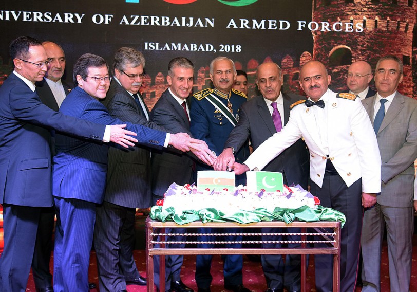 Azərbaycan Silahlı Qüvvələrinin 100 illik yubileyi Pakistanda qeyd olunub
