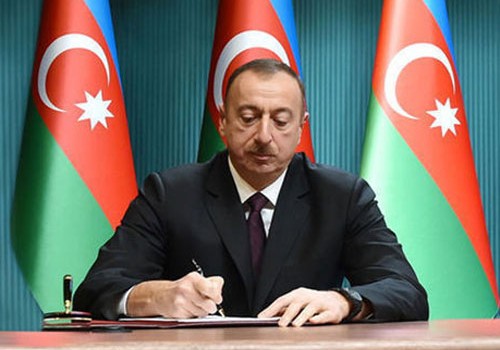 Prezident “Məşğulluq haqqında” qanunu imzalayıb