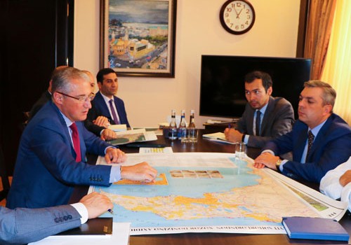 Abşeron yarımadasının çirklənmiş sahələri ilə bağlı layihə müzakirə edilib