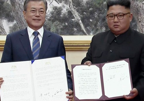 KXDR-Cənubi Koreya sammitinin nəticələrinə əsasən birgə sənəd imzalanıb