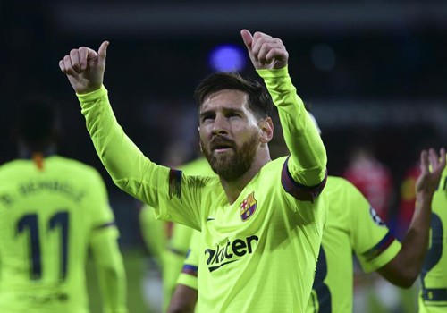 Messi o rekordu Ronaldodan aldı