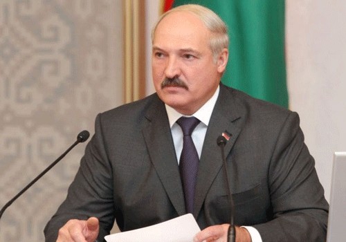 Lukaşenko Aİİ-dən narazıdır