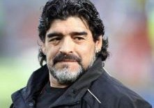 Maradona xəstəxanadan çıxdı: Həyatıma heç bir təhlükə yoxdur