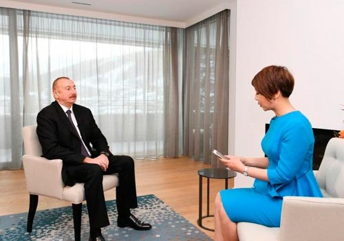 Prezident İlham Əliyev Davosda Çinin CGTN televiziyasına müsahibə verib