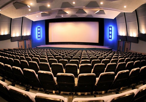 Kinoteatrlar filmləri hansı şərtlərlə qəbul edirlər?
