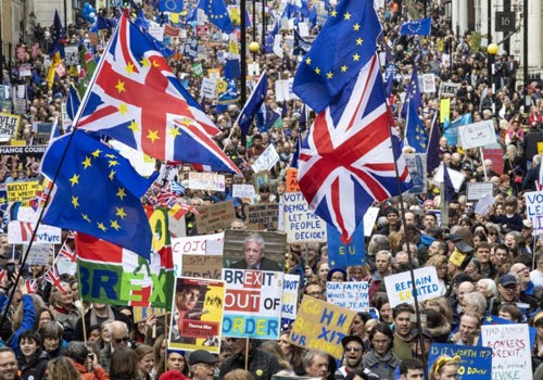 Londonda "Brexit"ə qarşı bir milyon nəfərlik yürüş keçirilib