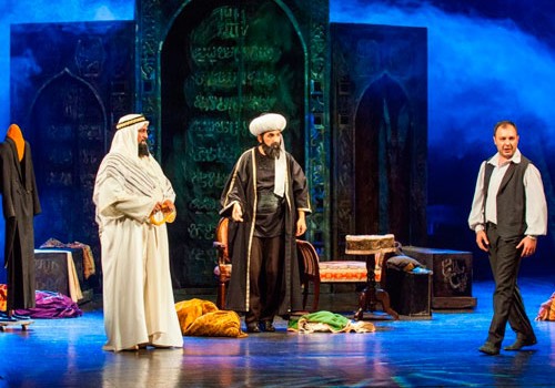 Milli Dram Teatrında “Ölülər” tamaşası nümayiş olunub