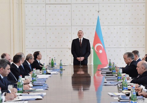 Azərbaycan iqtisadiyyatının yeni inkişaf strategiyası hazırlanır - Fotolar