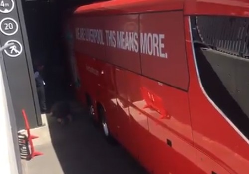 “Liverpul”un avtobusu Madriddə tuneldə qaldı