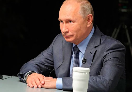 Putin Soyuq Müharibənin təkrarlanması ehtimalına münasibət bildirib