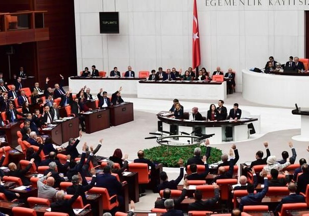 Türkiyə Parlamenti ABŞ Senatının “erməni soyqırımı” qərarını rədd edib