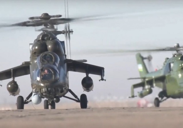 Özbəkistan “Mi-35M” helikopterlərini silahlanmaya daxil edib