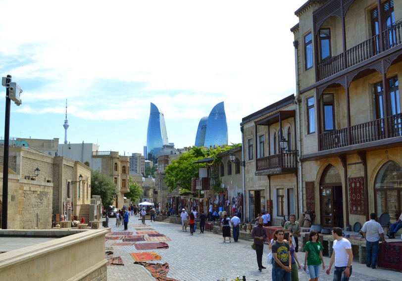 Çin bazarını itirən Azərbaycan ölkəyə turist axını necə təmin edəcək?