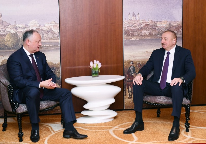 Azərbaycan Prezidenti İlham Əliyev Münxendə Moldova Prezidenti İqor Dodon ilə görüşüb