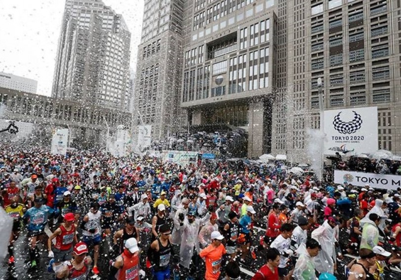 Tokio marafonunun təşkilatçıları Çin idmançılarını yarışda iştirakdan imtina etməyə çağırıblar