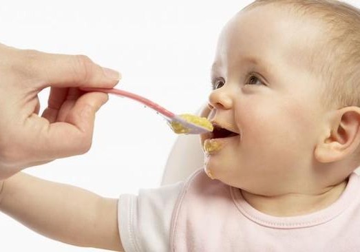 AQTA süni uşaq qidaları ilə bağlı vəziyyəti dəyərləndirib