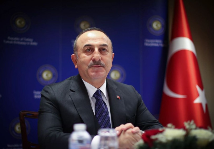 Mövlud Çavuşoğlu: “Qarabağ münaqişəsinin həll edilməməsindən narahatıq”