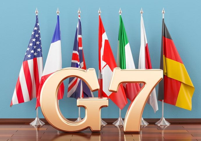 Tramp G7 sammitinin vaxtını dəyişib