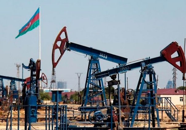 “Azeri Light” neftinin bir barreli 45,06 dollara satılır